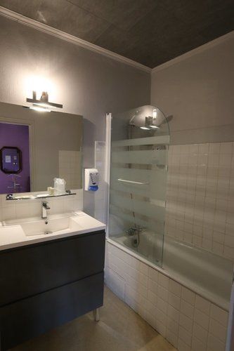 Logis Hotel Le Bocage Montmarault Exteriör bild